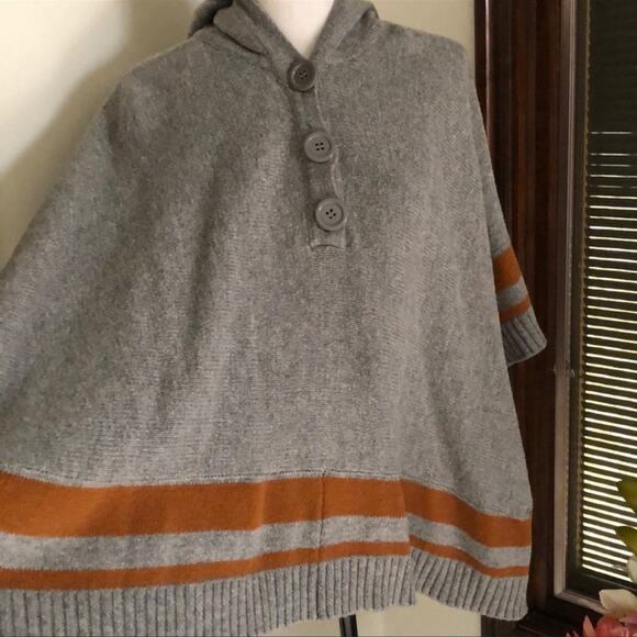 Forever 21 | Gray and Orange Hooded Knit Sweater Poncho Size OS - Picture 2 of 12